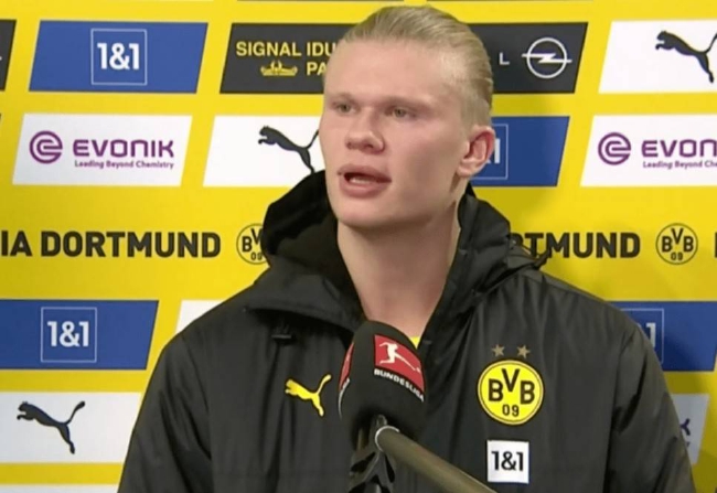 2023 赛季：洛杉矶道奇队宣布将费南多·瓦伦祖拉的 34 号球衣永久退休