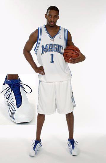 解析费城费城人队如何利用主场球迷的狂热氛围制造巨大的主场优势