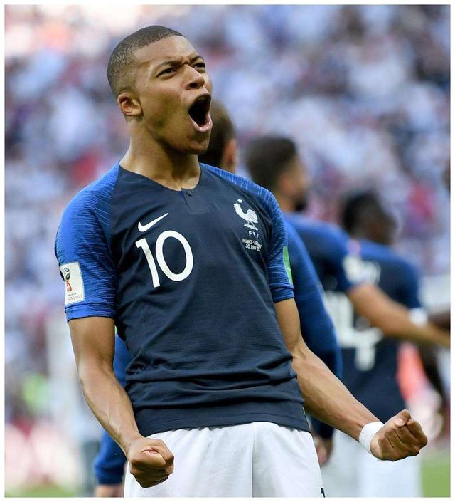 邮报：寻找塞门约替代者，樱桃正关注两名英冠边锋