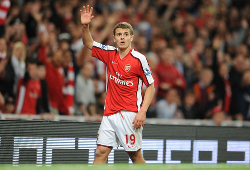 乔治娜分享晚宴照片：C罗与苹果公司CEO库克合影