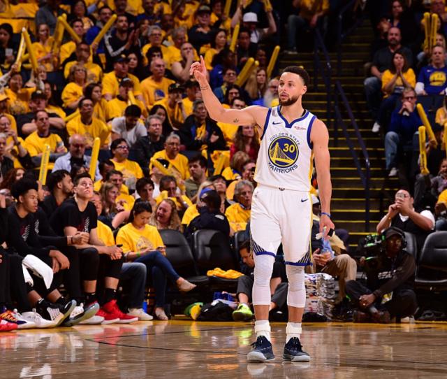 孔帕尼迎来执教德甲第50场里程碑